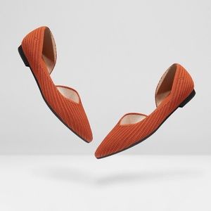 Vivaia pointed toe flats in Orange Size 39 (US Womens 8) New, in box